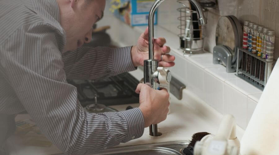 Local water heater installation in Fox River Grove, IL